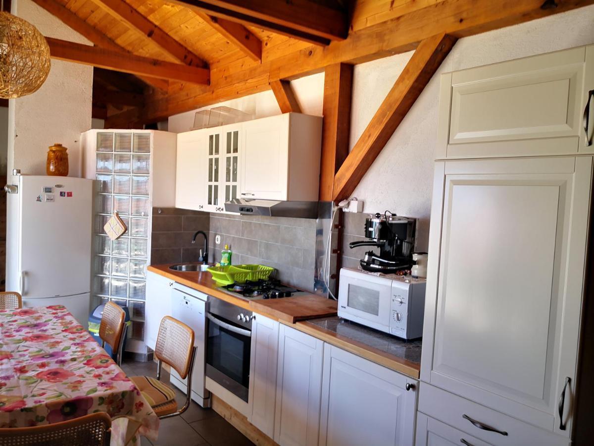 Endi 2 Apartamento Biograd Na Moru Quarto foto