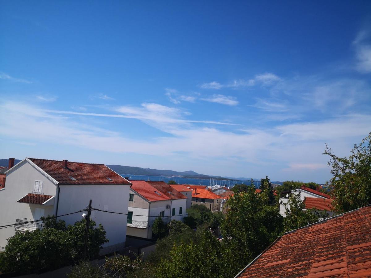 Endi 2 Apartamento Biograd Na Moru Exterior foto